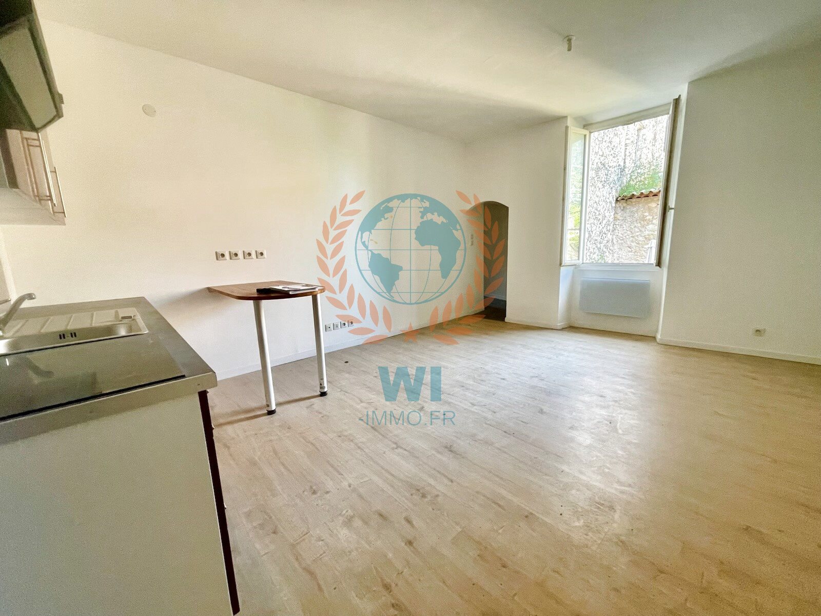 Appartement à louer, 26m², Trans-en-Provence