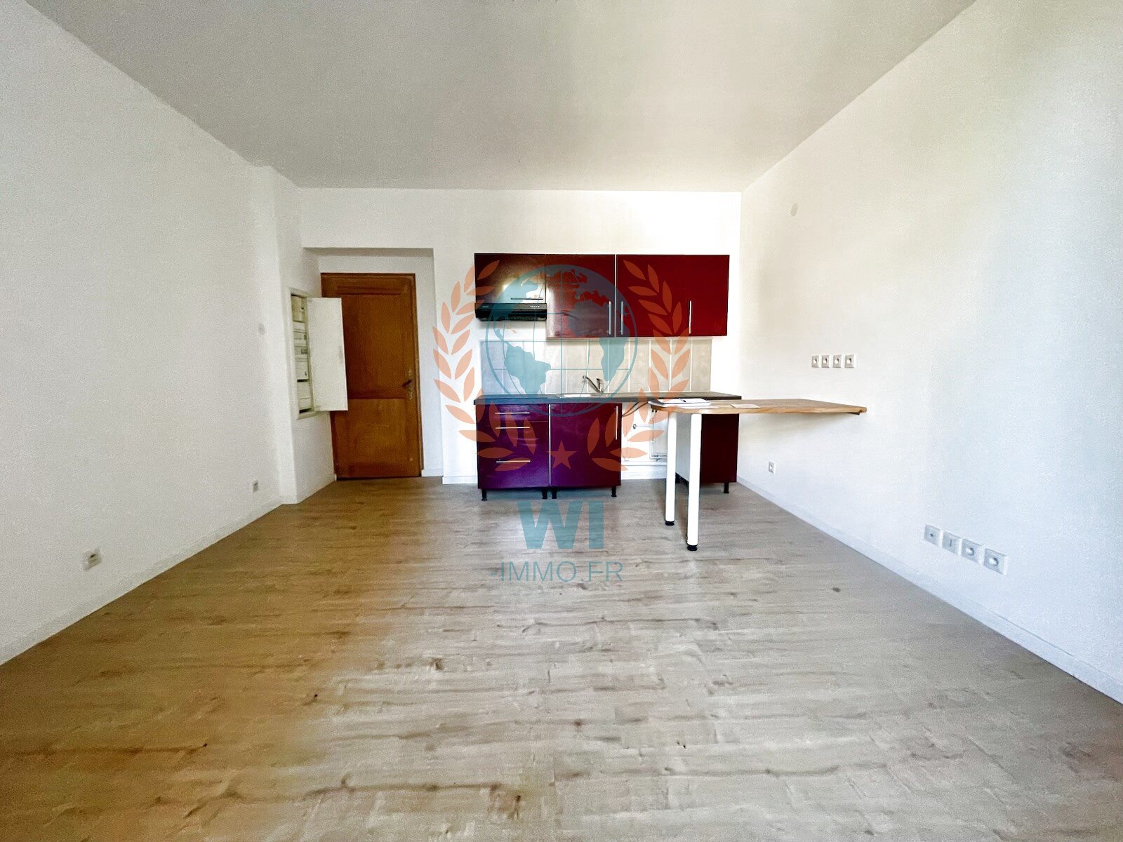 Appartement à louer, 26m², Trans-en-Provence