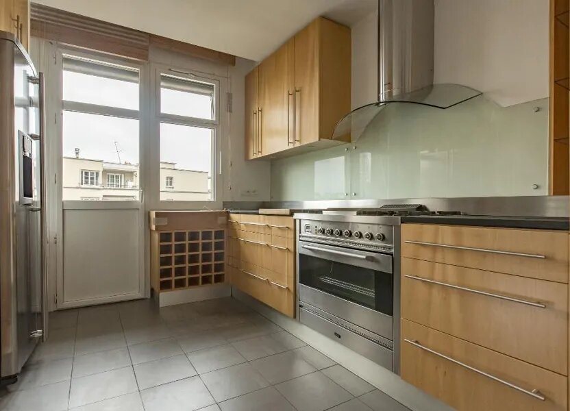 Appartement à louer, 134m², Paris 16ème