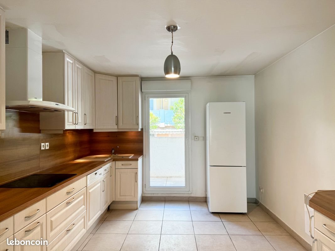 Appartement à vendre, 94m², Hyères