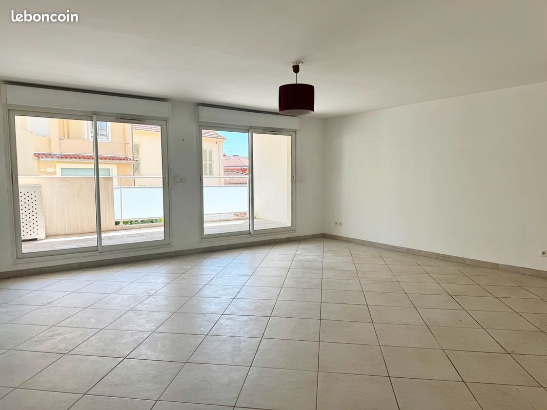 Appartement à vendre, 94m², Hyères