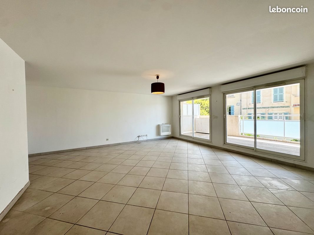 Appartement à vendre, 94m², Hyères