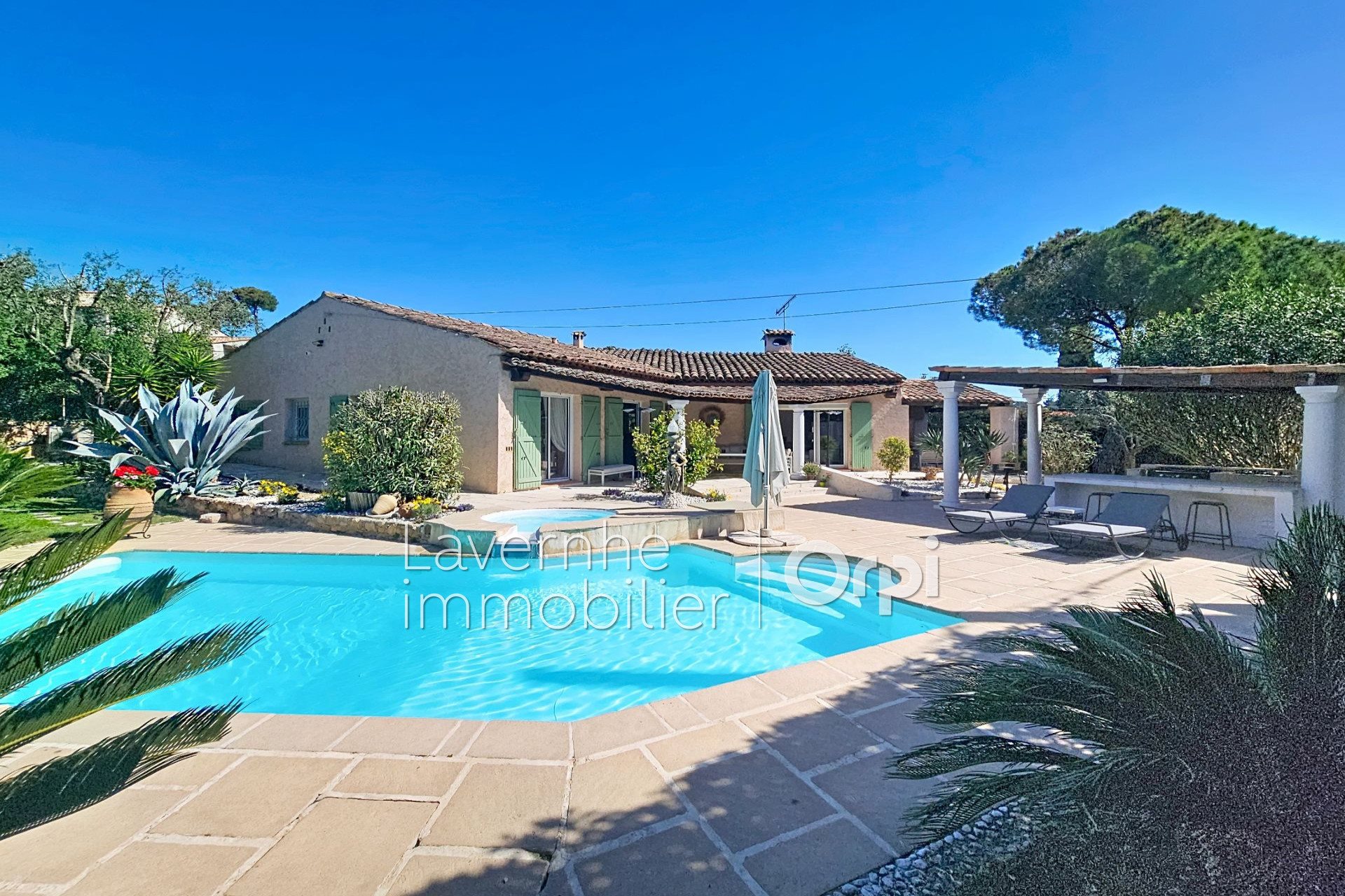 Maison à vendre, 167m², Vallauris