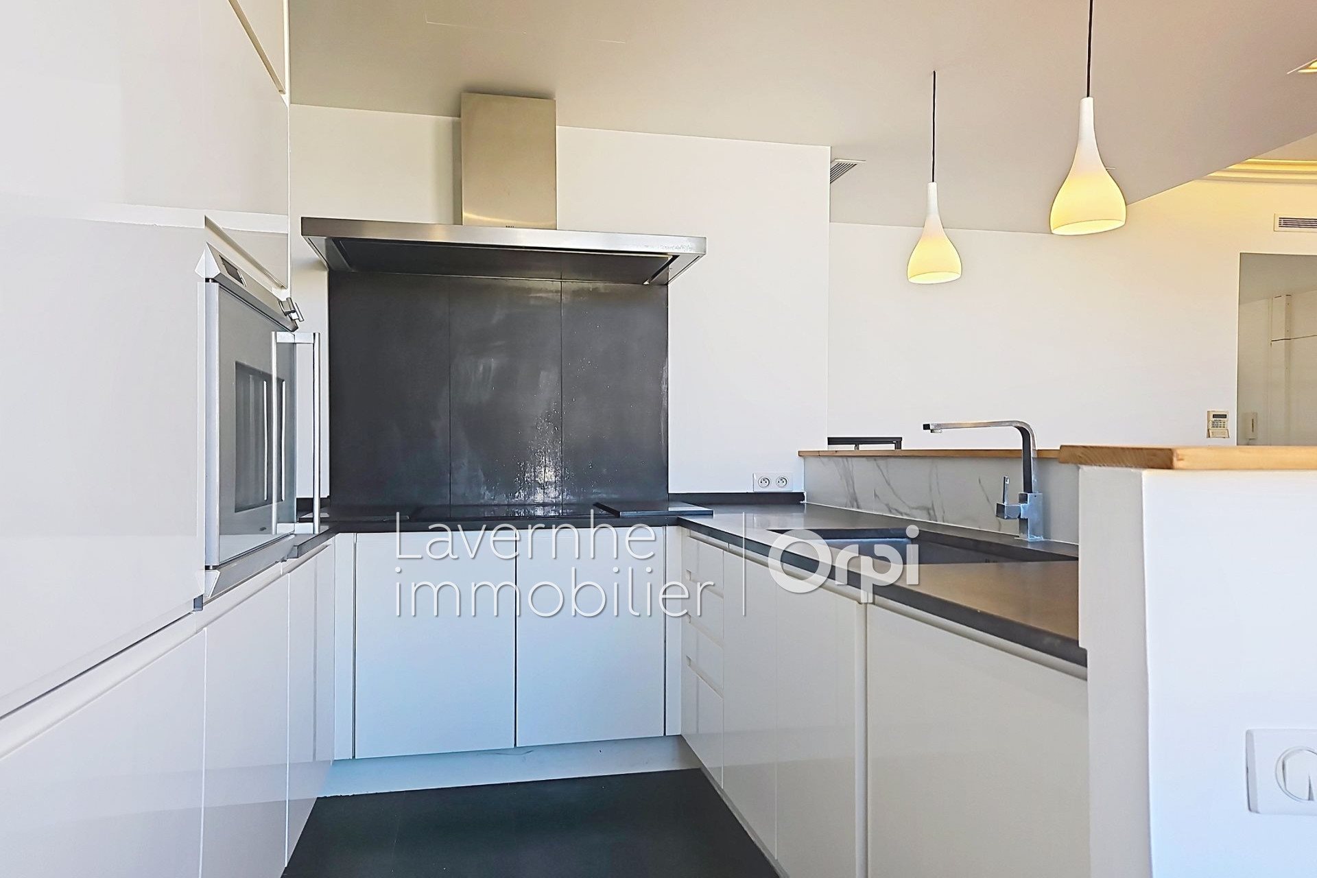 Appartement à vendre, 72m², Juan-les-Pins