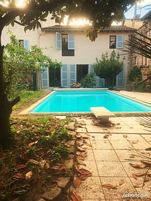 Maison à vendre, 278m², Mâcon