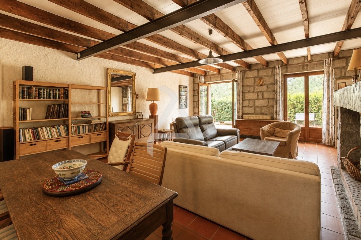 Maison à vendre, 235m², Sotta