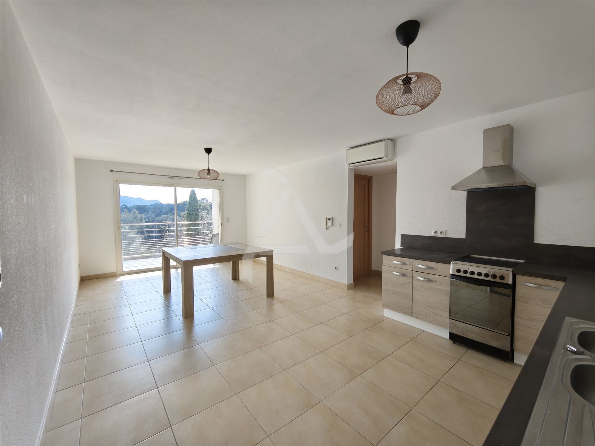 Appartement à vendre, 49m², Porto-Vecchio