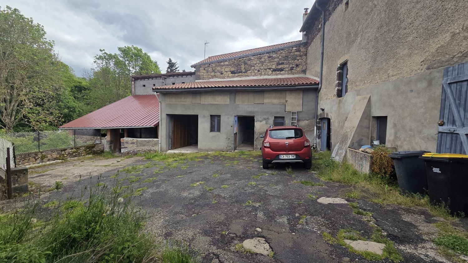 Maison à louer, 110m², Saint-Genès-Champanelle