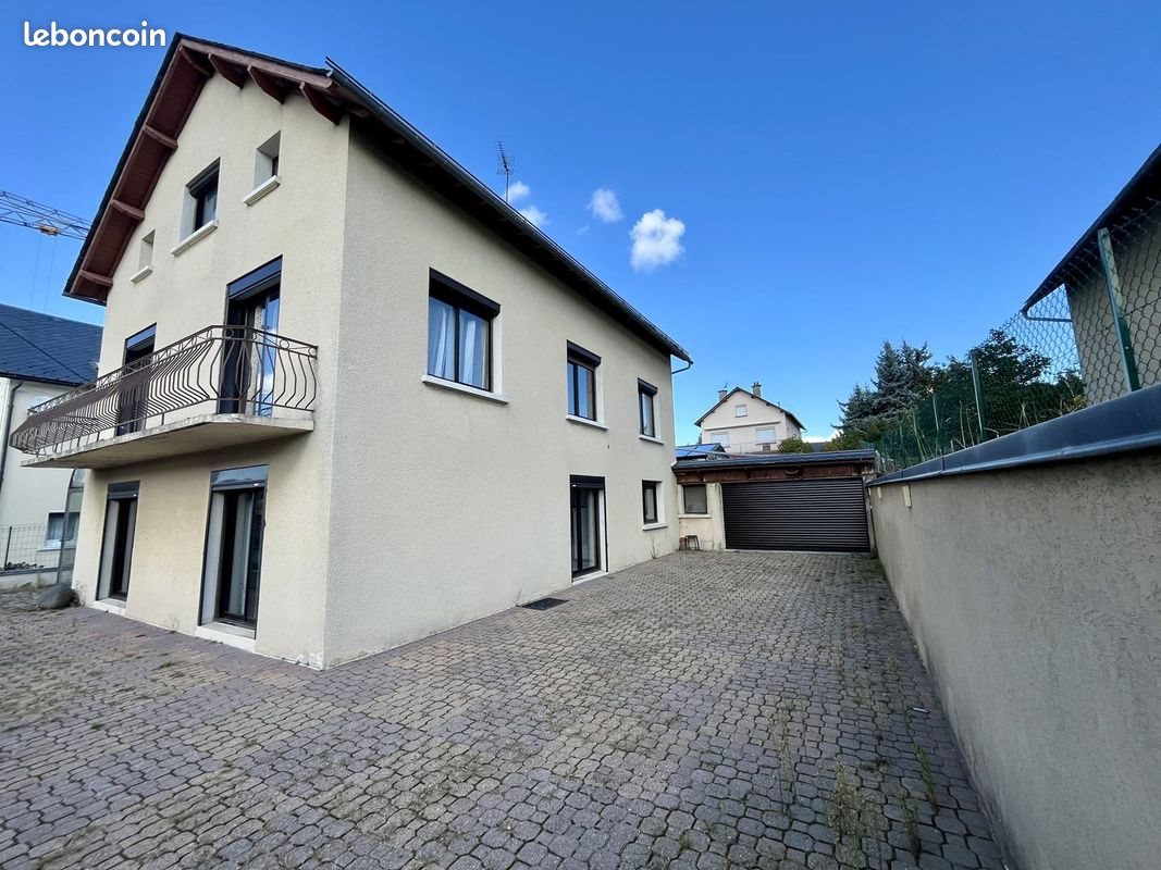 Maison à vendre, 224m², Saint-Chély-d'Apcher