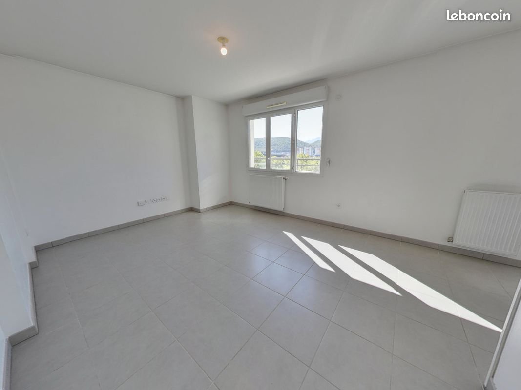 Appartement à vendre, 45m², Échirolles