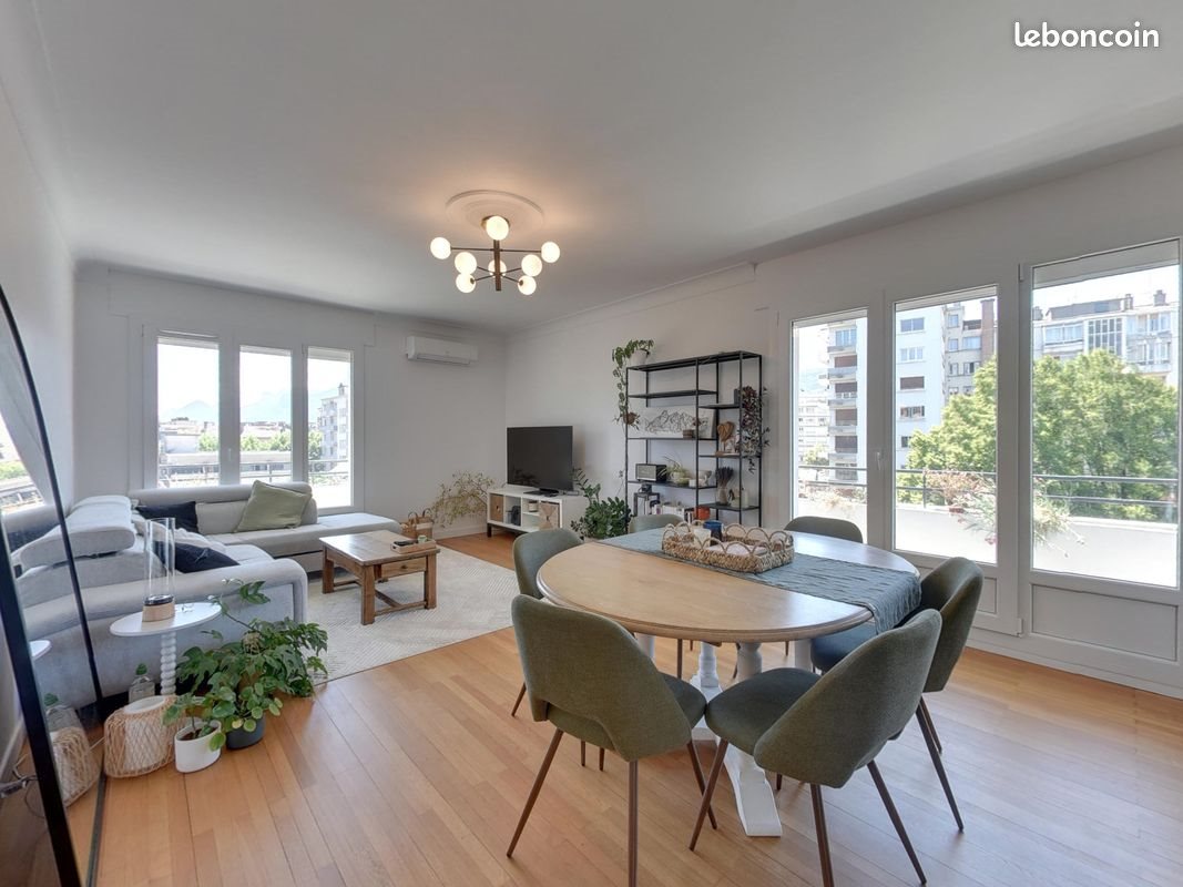 Appartement à louer, 85m², Grenoble