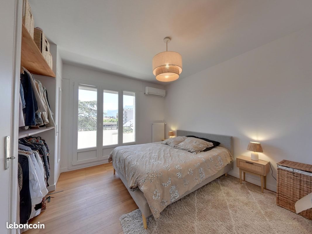 Appartement à louer, 85m², Grenoble