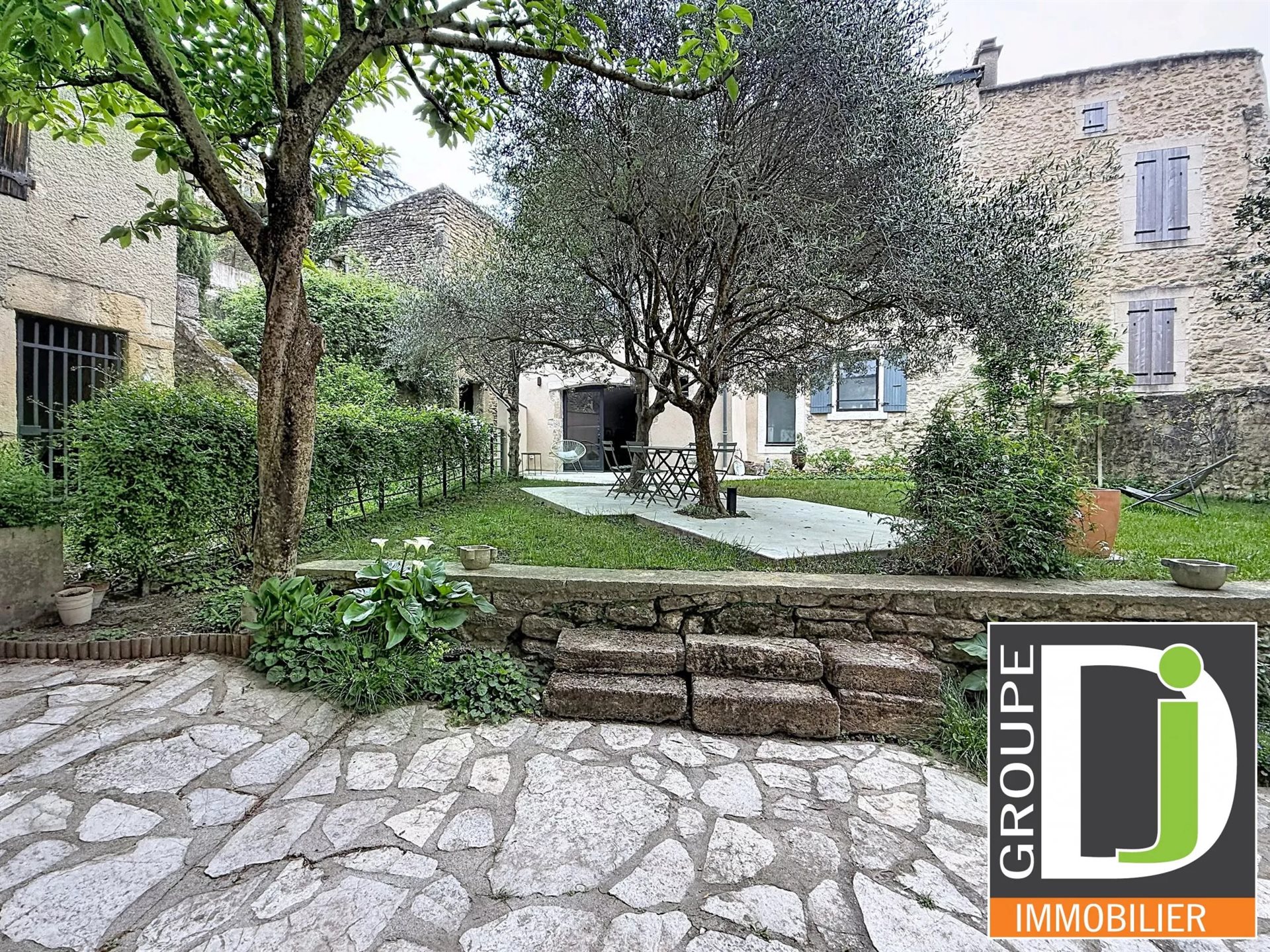 Maison à vendre, 201m², Etoile-sur-Rhône