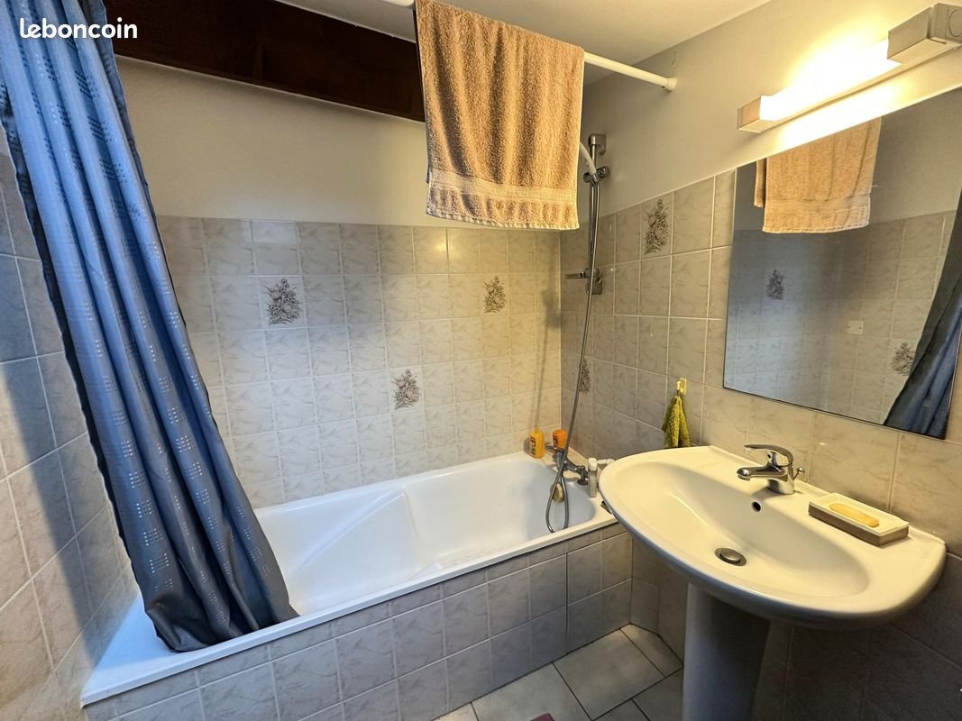 Appartement à louer, 60m², Etoile-sur-Rhône