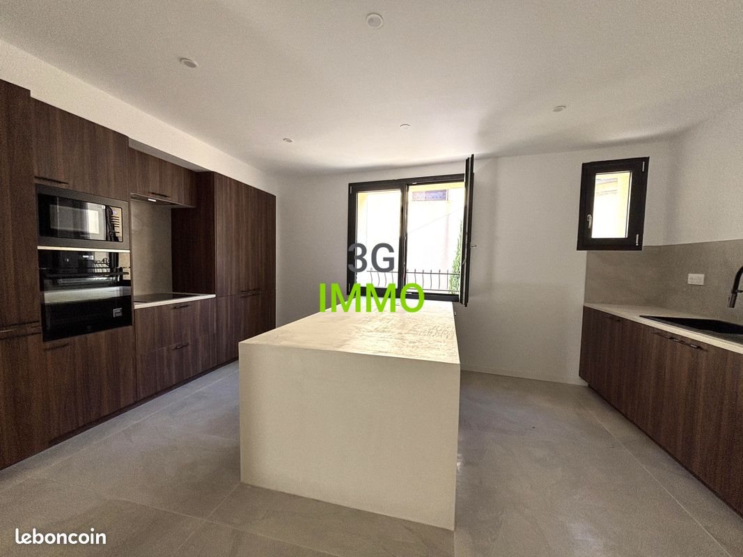 Maison à vendre, 113m², Uzès