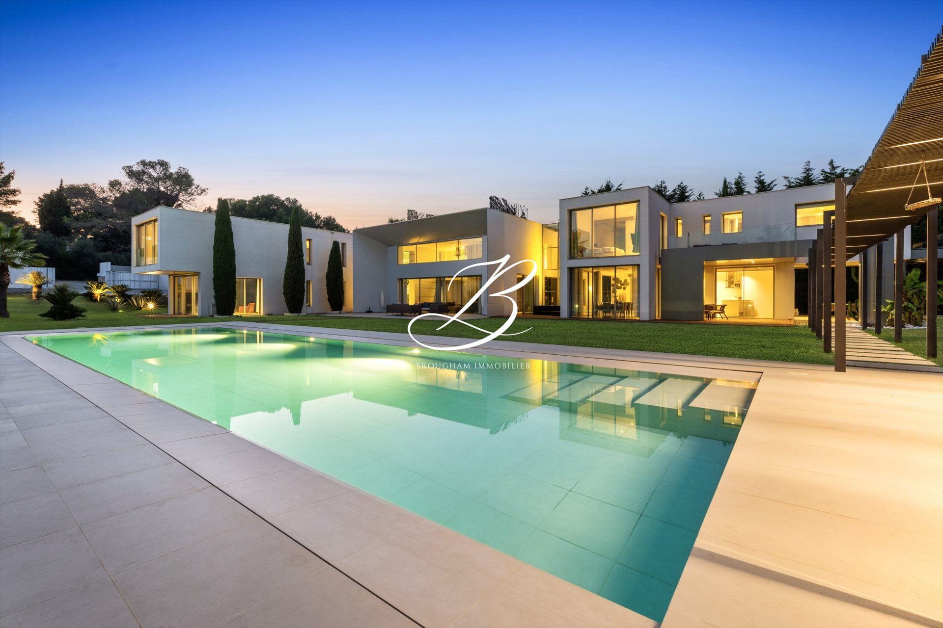Maison à louer, 550m², Mougins