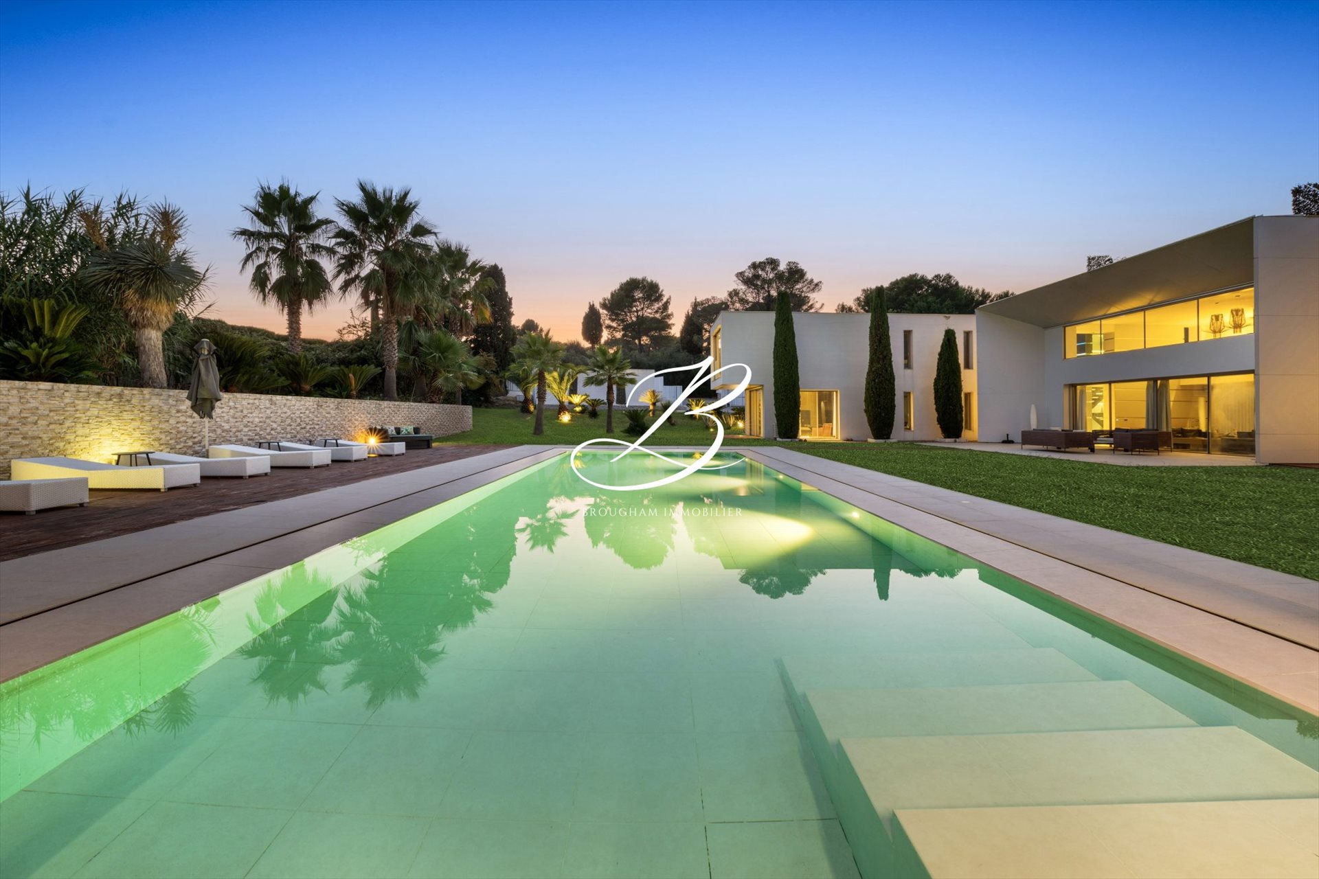 Maison à louer, 550m², Mougins