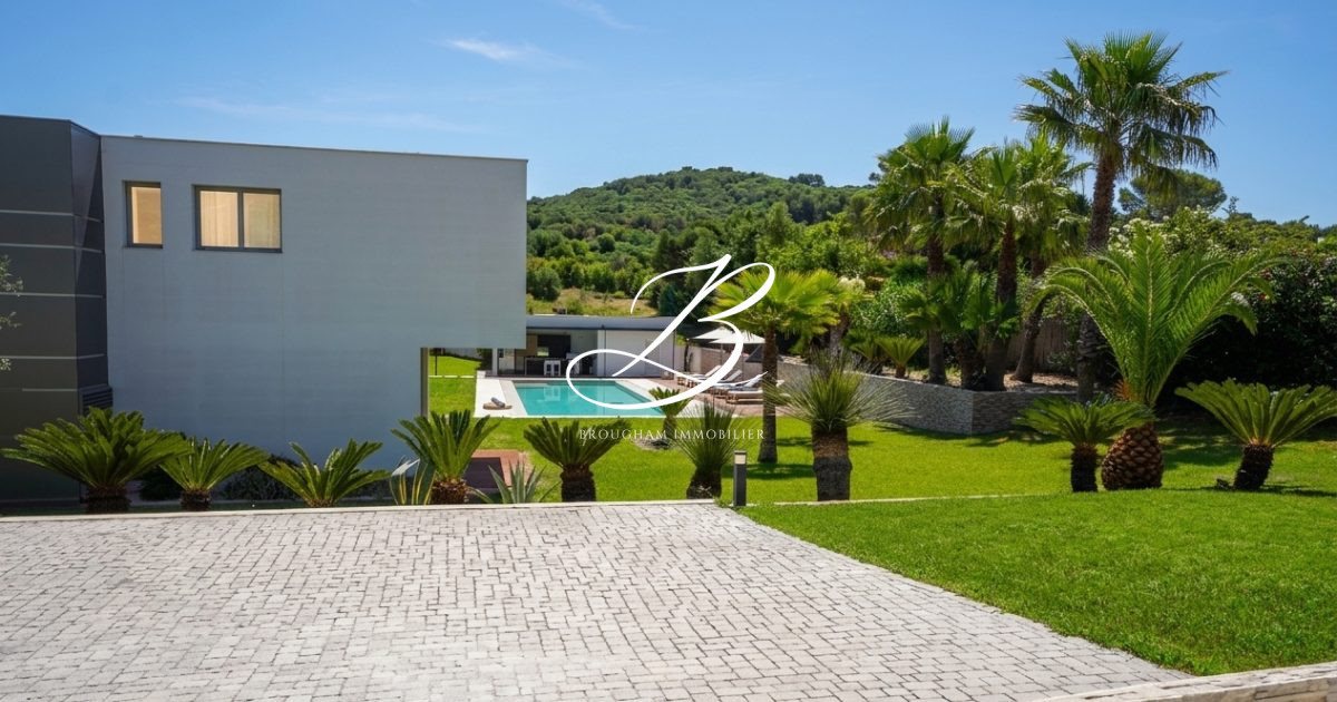 Maison à louer, 550m², Mougins
