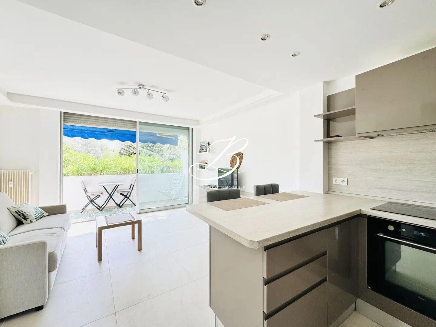 Appartement à louer, 27m², Cannes