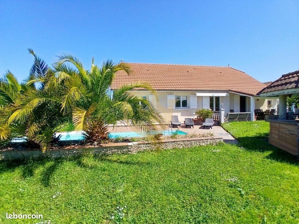 Maison à vendre, 144m², Siros