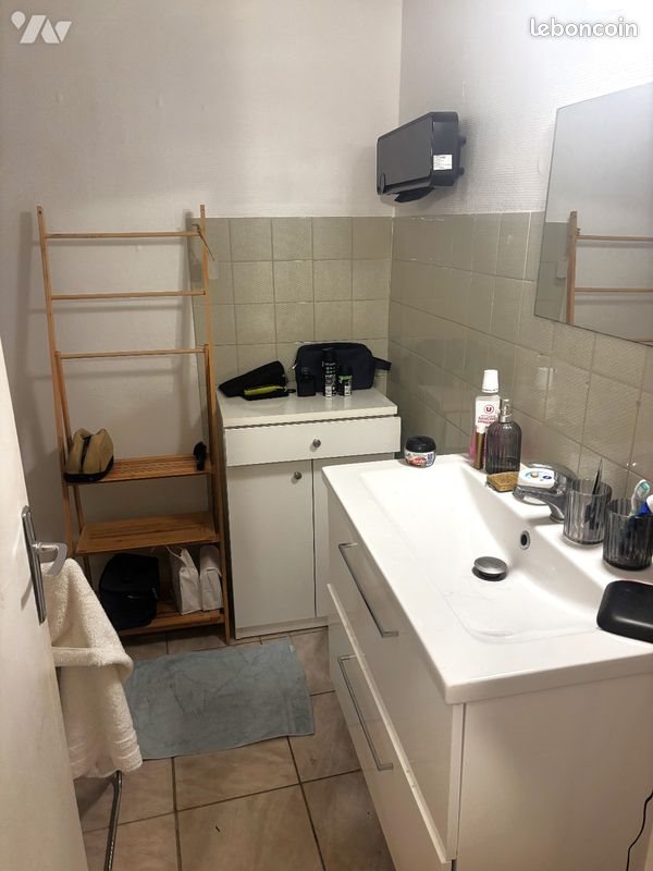 Appartement à louer, 68m², Fons
