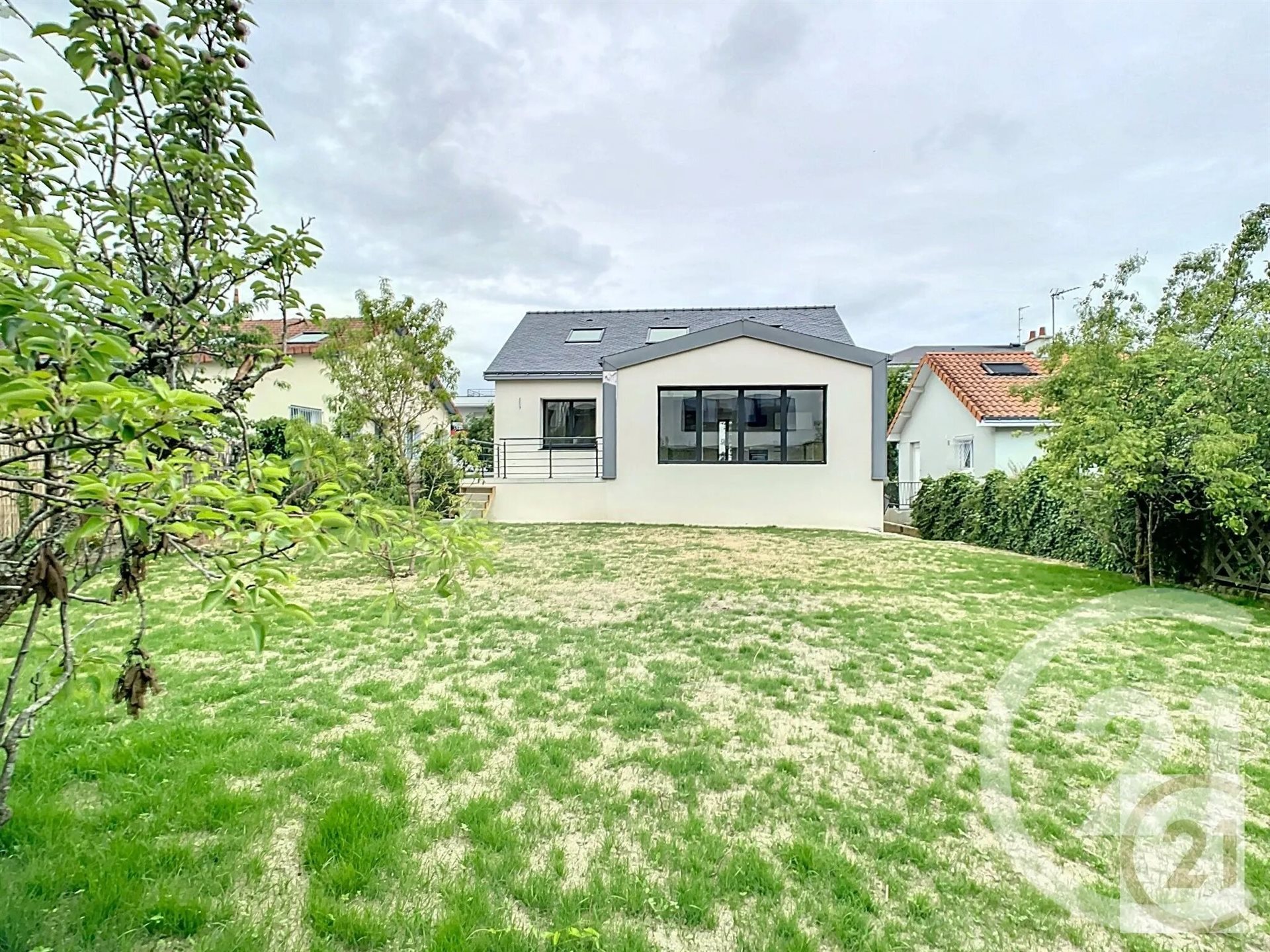 Maison à louer, 141m², Carquefou