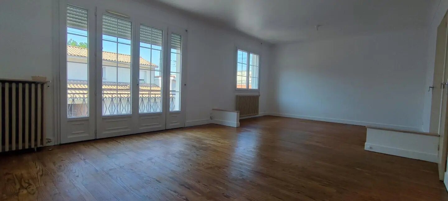 Maison à louer, 142m², Cenon