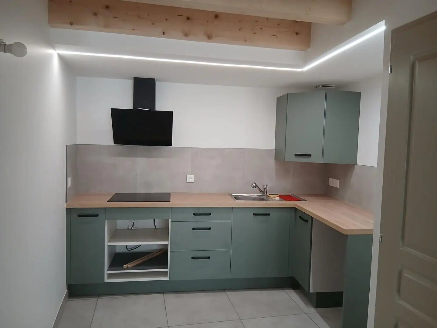 Maison à louer, 61m², Saintes
