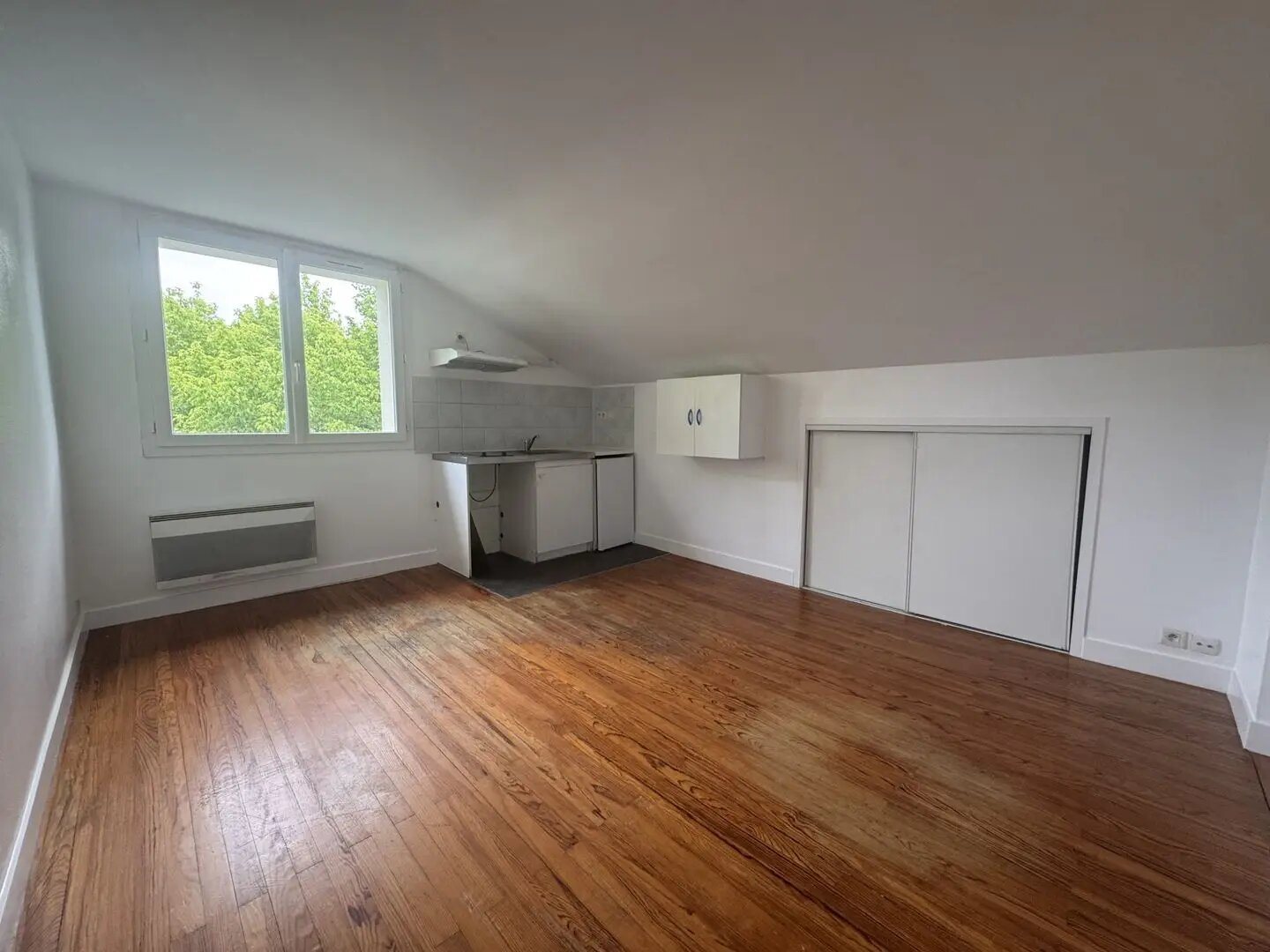 Appartement à louer, 25m², Talence