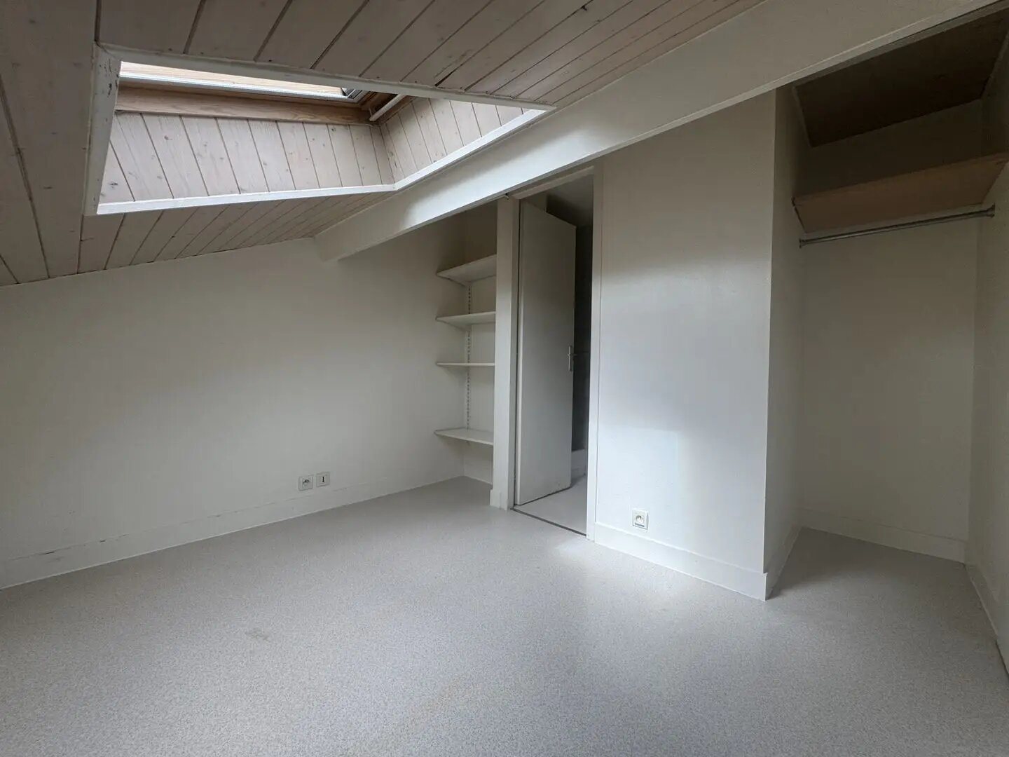 Appartement à louer, 25m², Talence