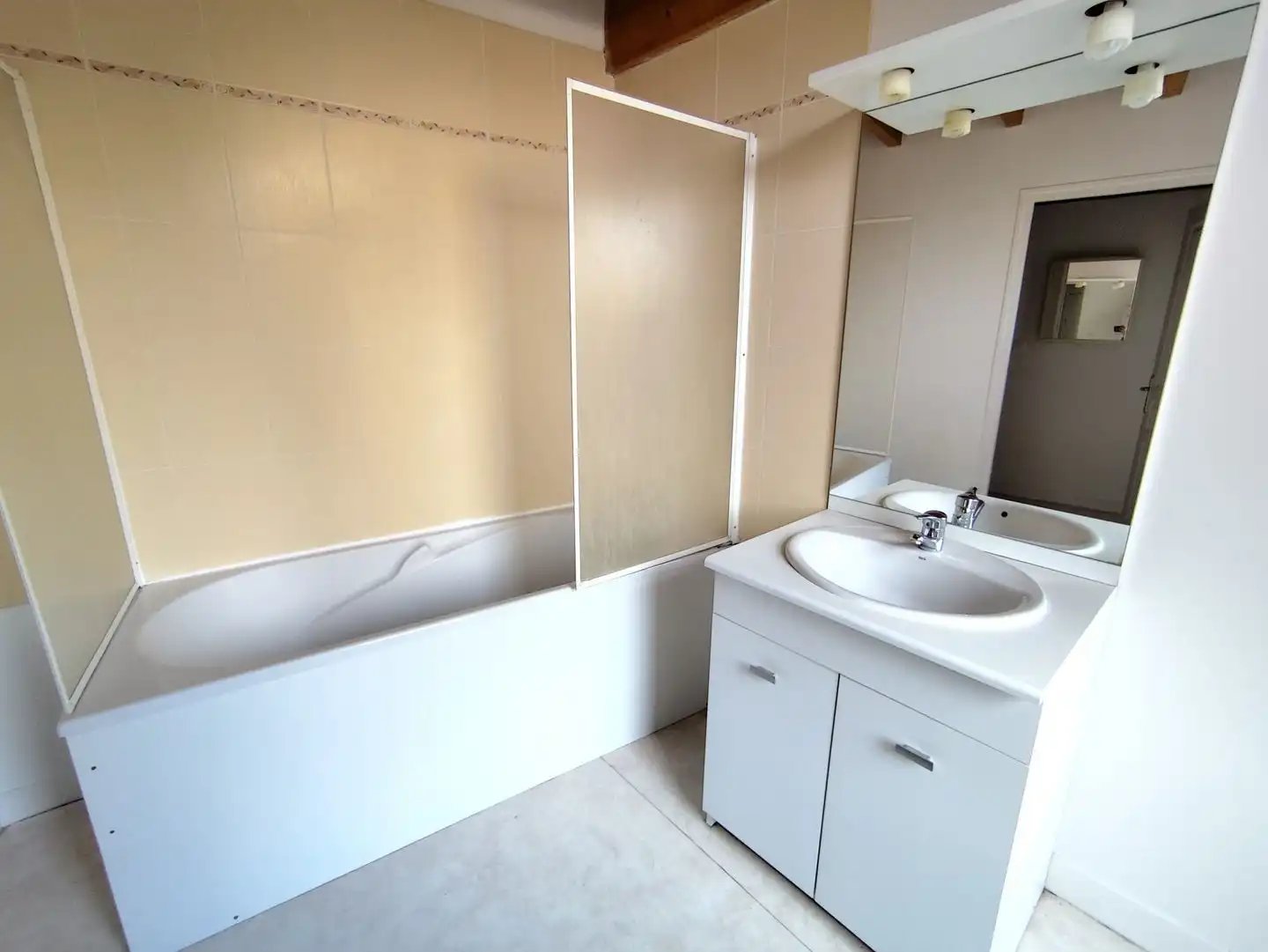 Appartement à louer, 76m², Barbezieux-Saint-Hilaire