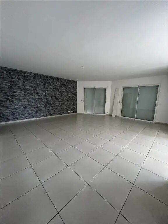 Maison à louer, 107m², Tonneins