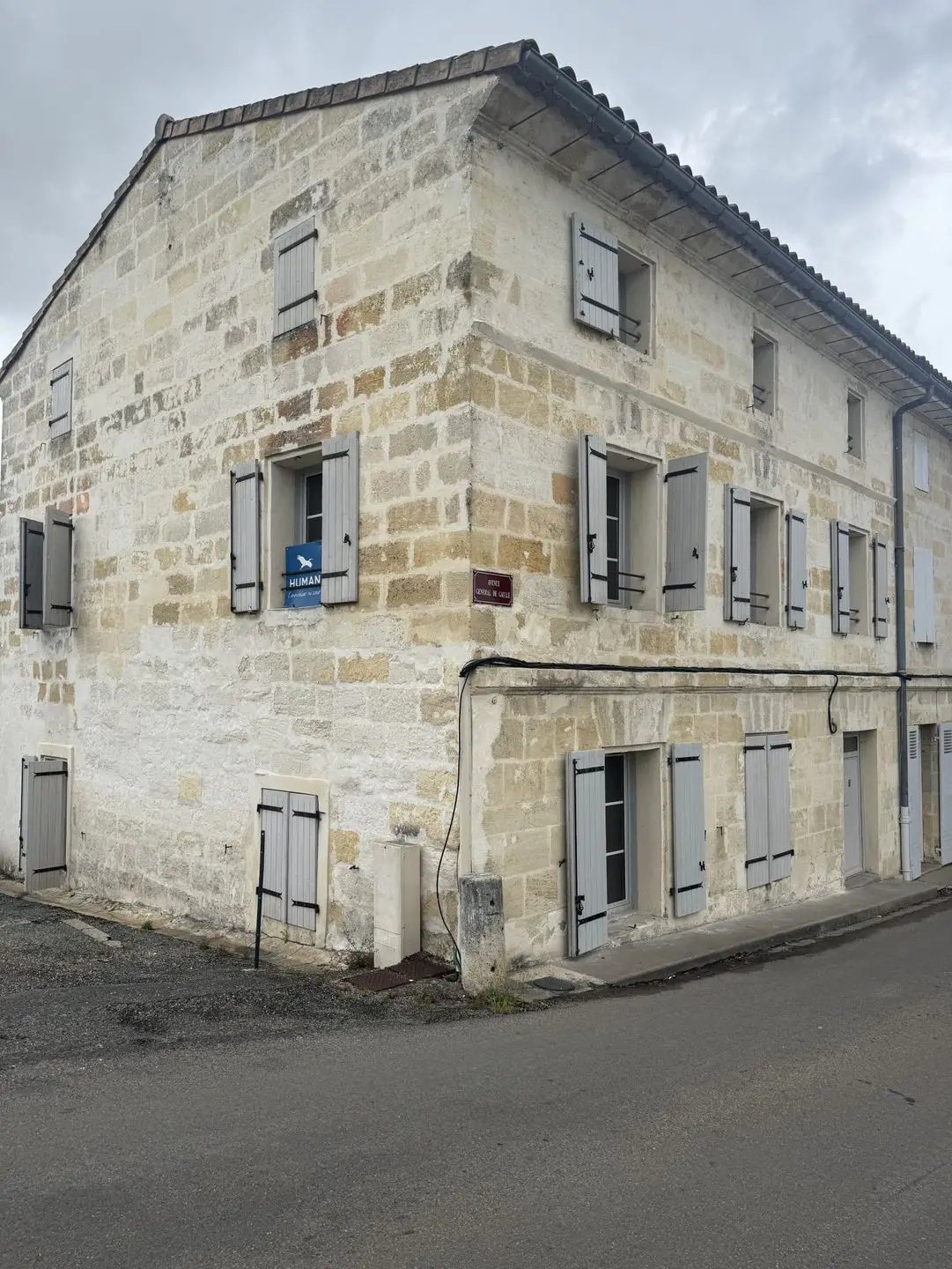 Maison à louer, 175m², Arveyres