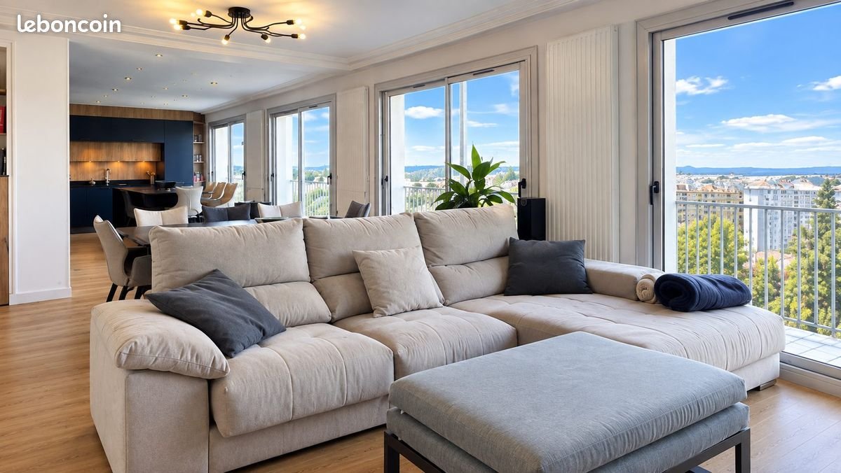 Appartement à vendre, 146m², Saint-Étienne