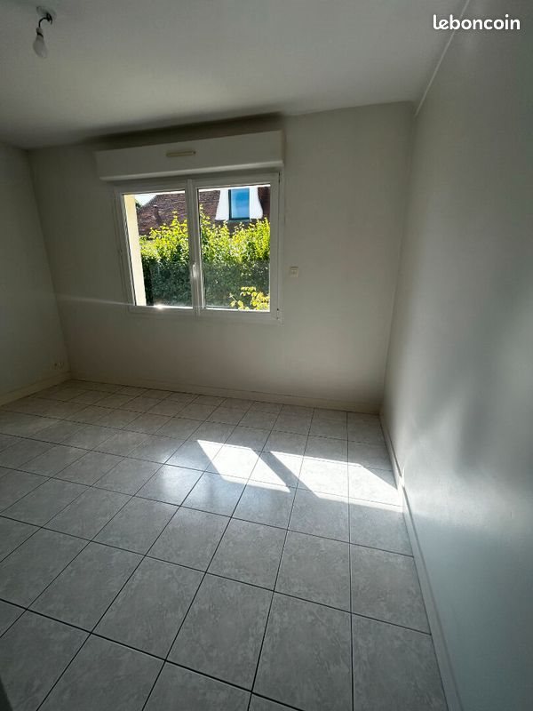 Maison à louer, 164m², Caen