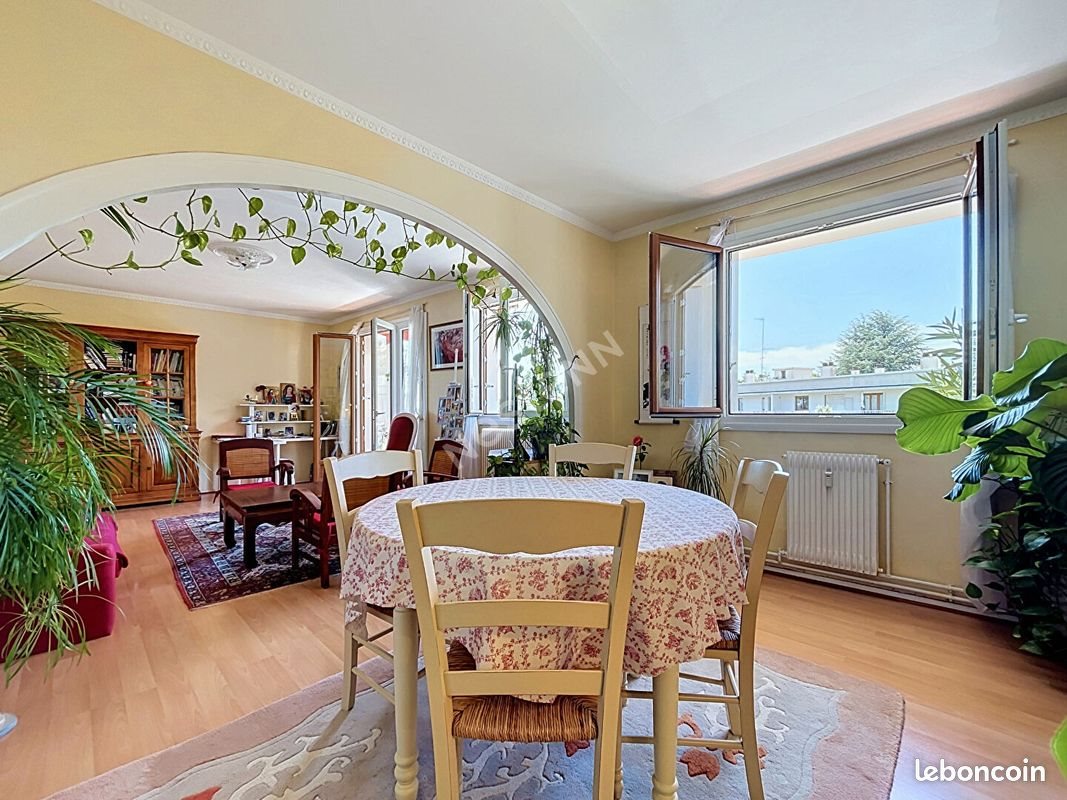 Appartement à vendre, 92m², Tours
