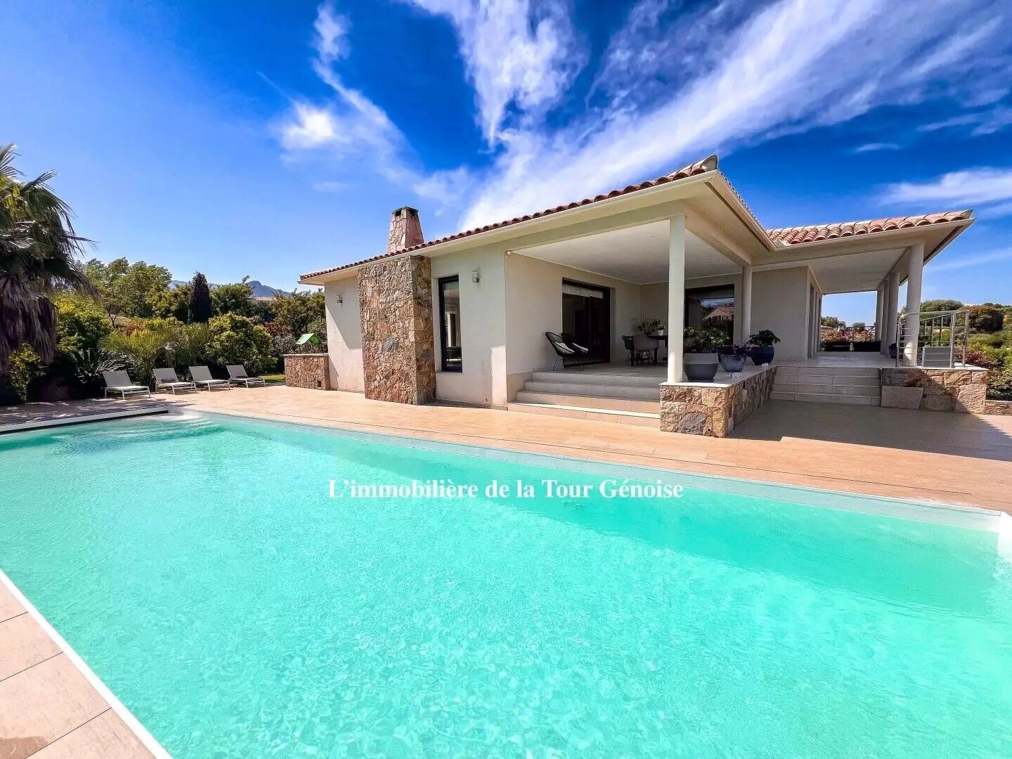 Maison à vendre, 206m², Sari-Solenzara