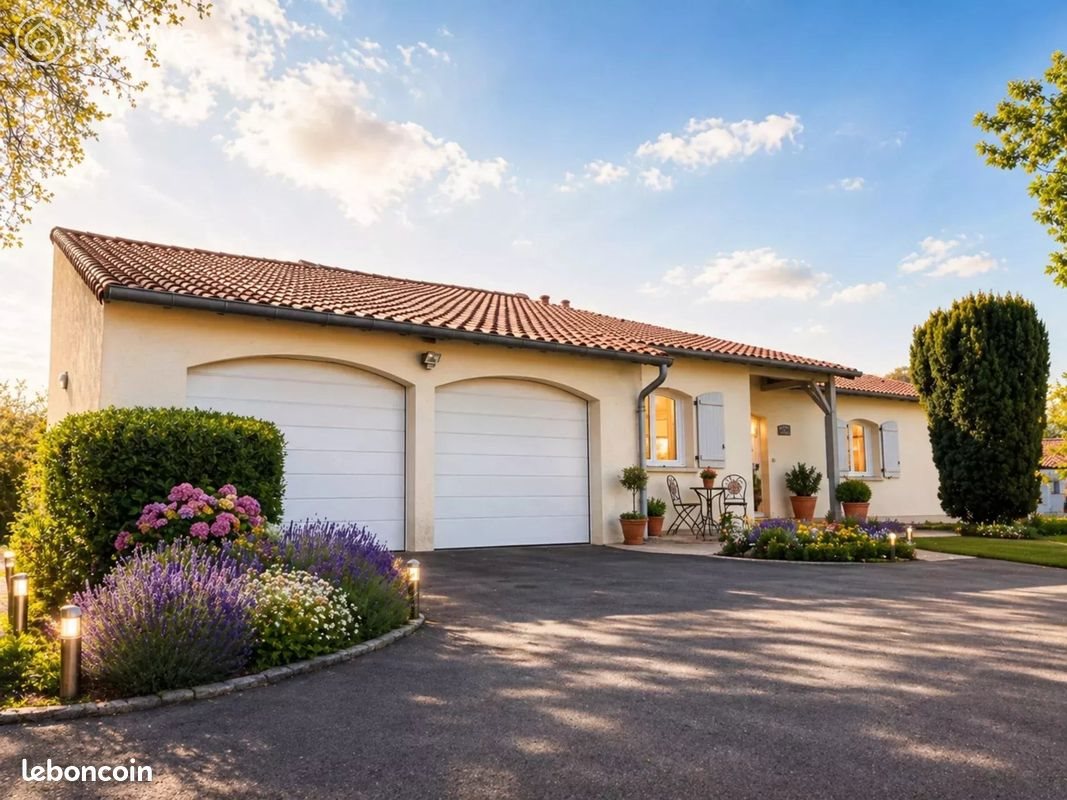 Maison à vendre, 234m², Chemillé