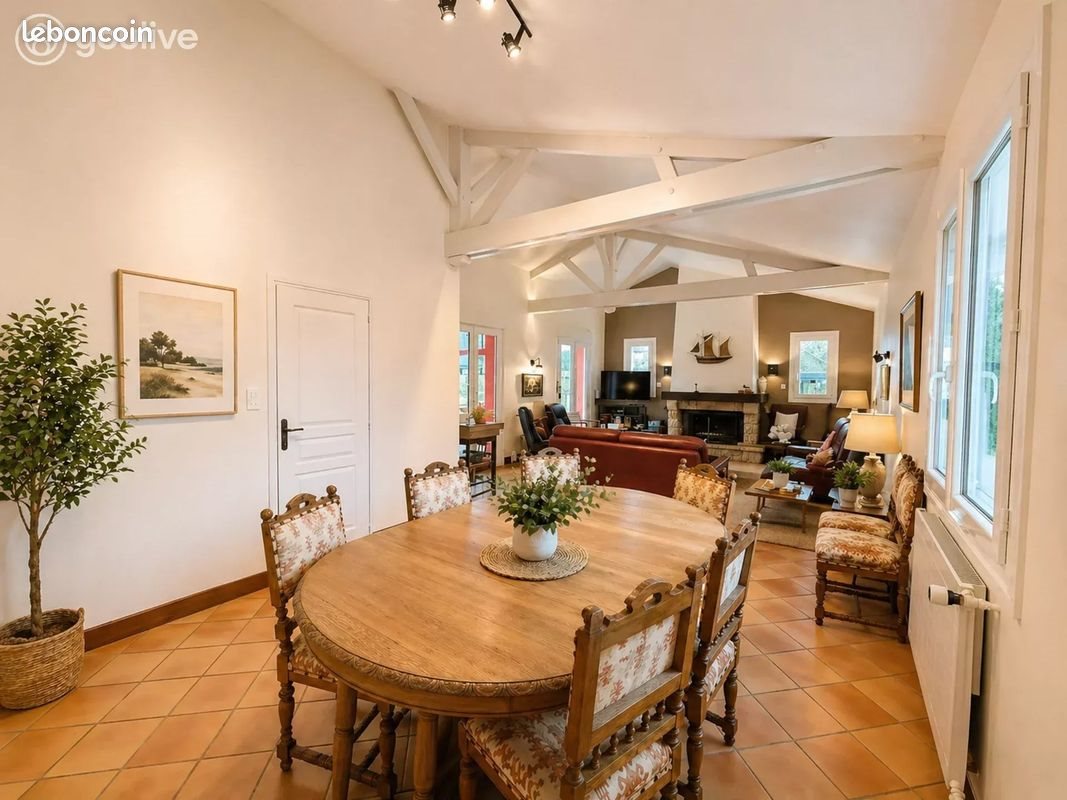 Maison à vendre, 234m², Chemillé