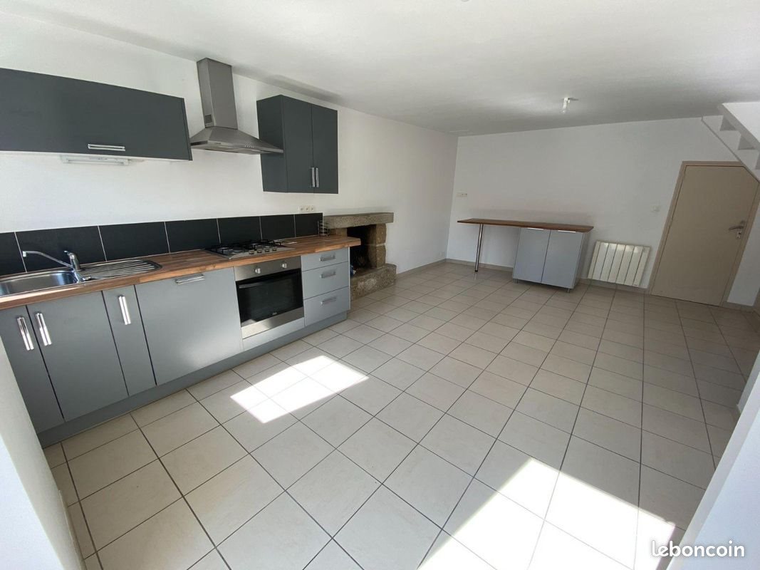 Maison à louer, 102m², Irodouër
