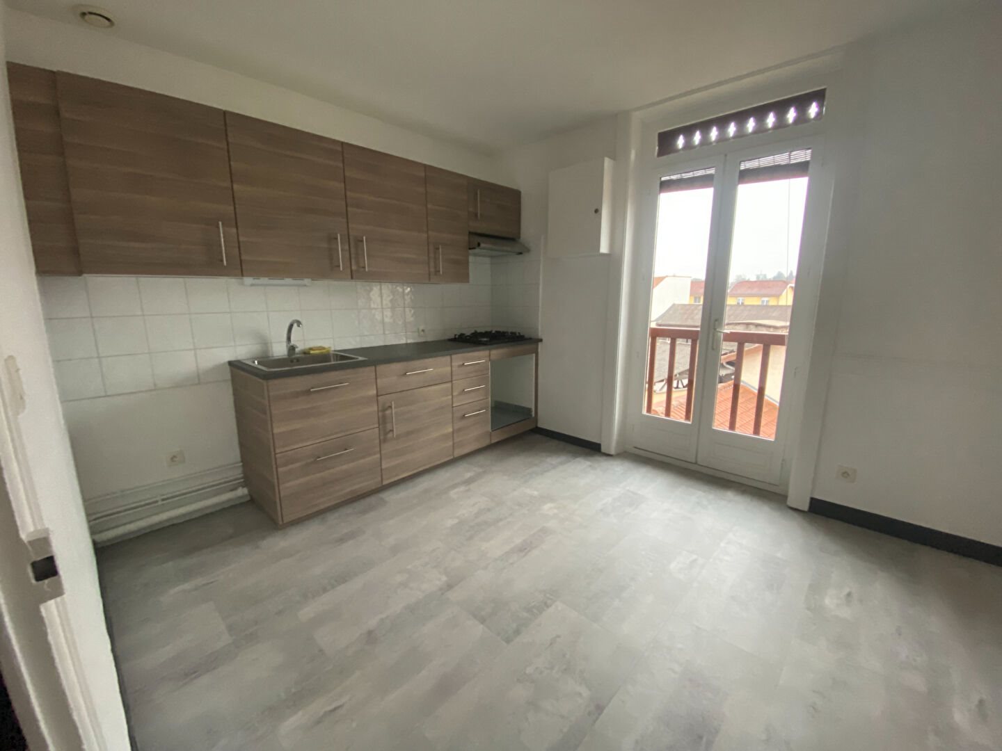 Appartement à louer, 93m², Pont-de-Chéruy