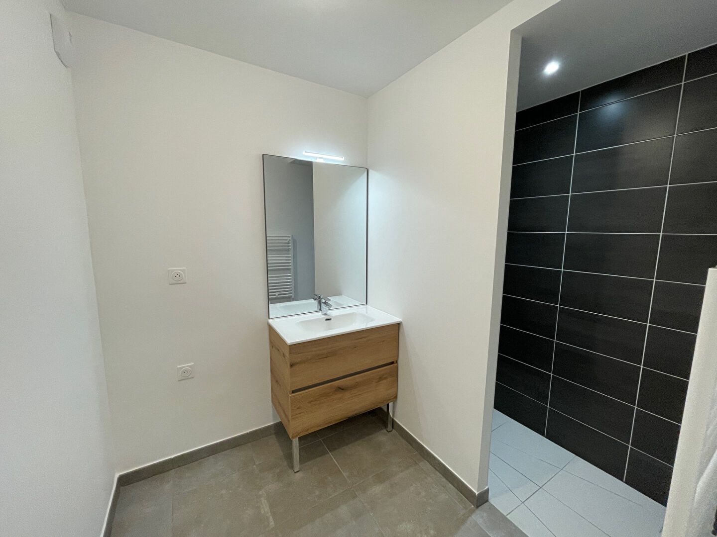 Appartement à louer, 43m², Tignieu-Jameyzieu
