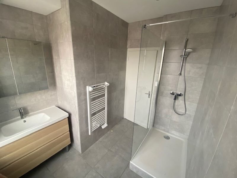 Appartement à louer, 78m², Pont-de-Chéruy