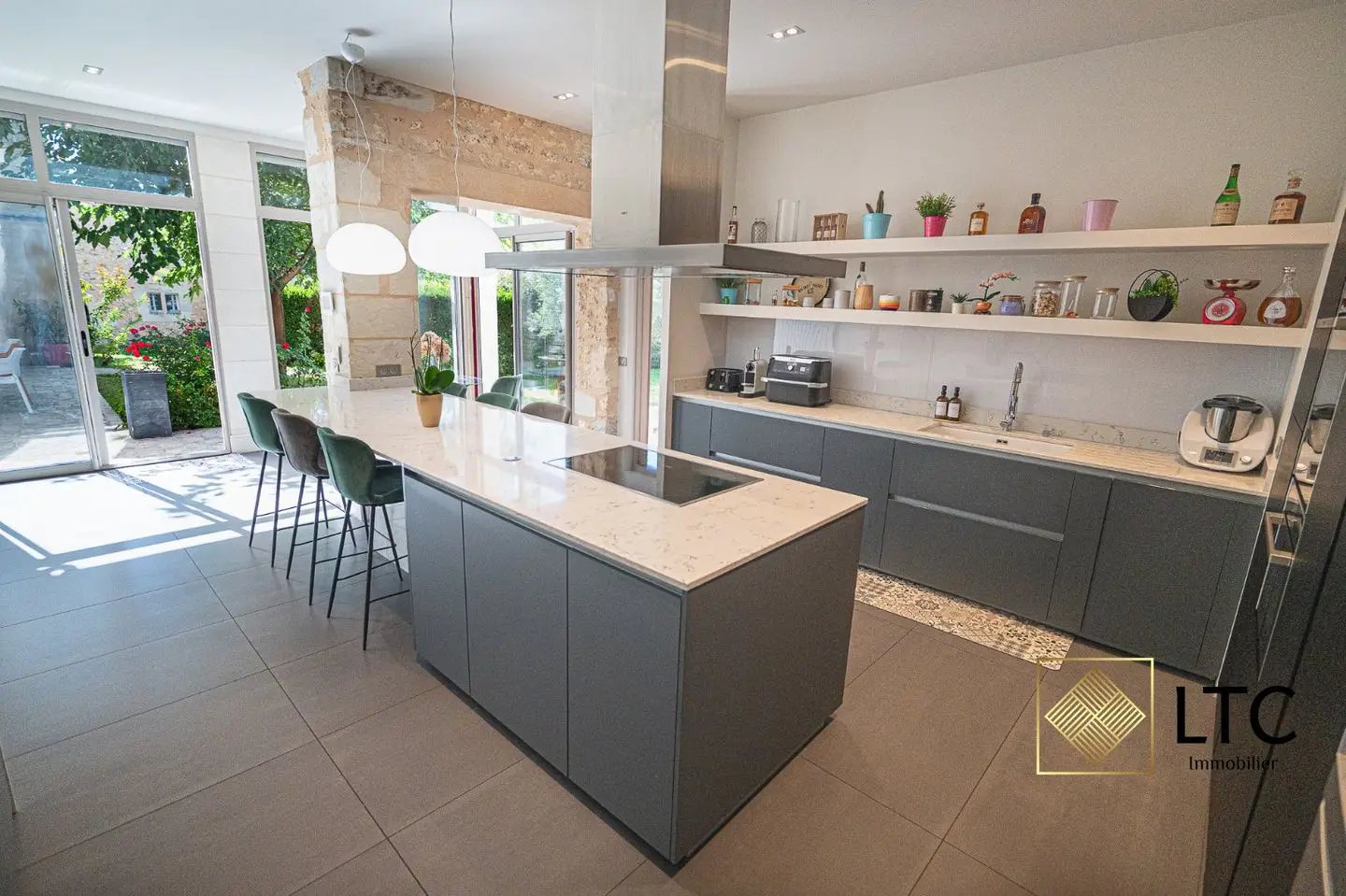 Maison à vendre, 524m², Montguyon