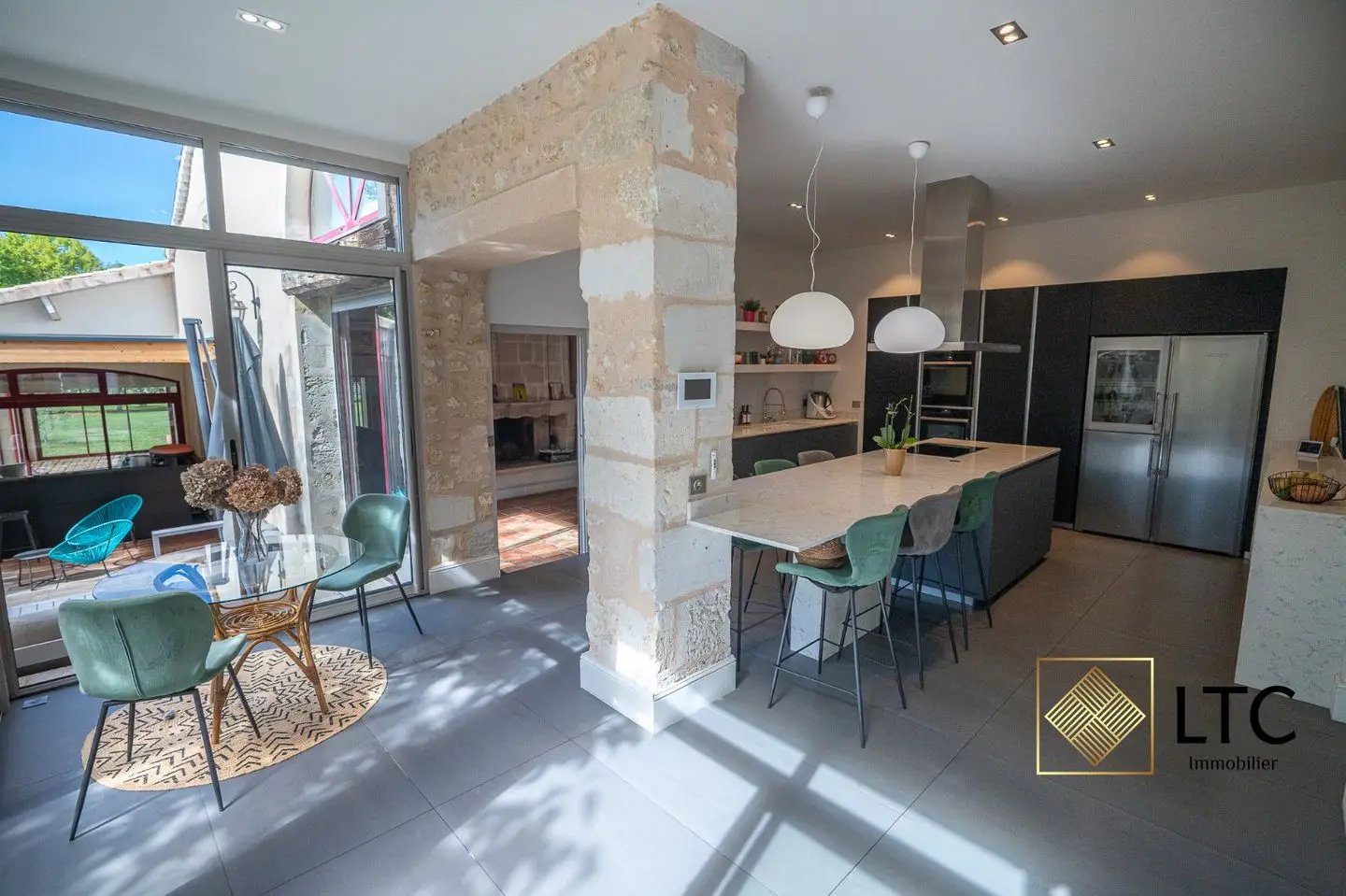 Maison à vendre, 524m², Montguyon