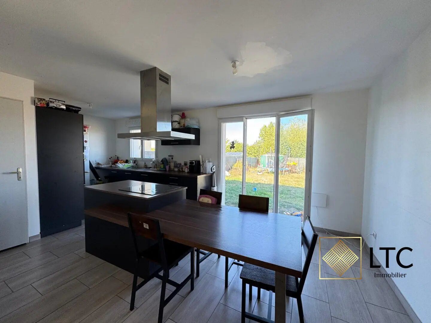 Maison à vendre, 91m², Villegouge