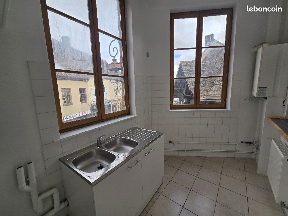 Appartement à louer, 52m², Brezolles