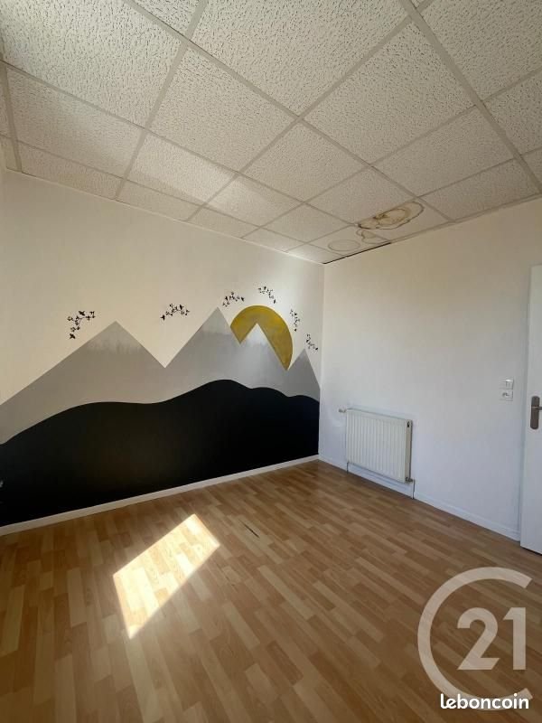 Appartement à louer, 63m², Étain