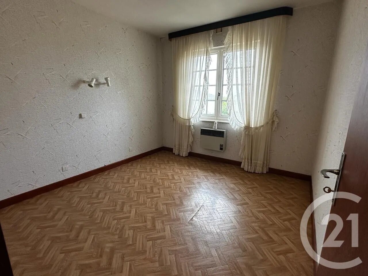 Maison à vendre, 148m², Étain
