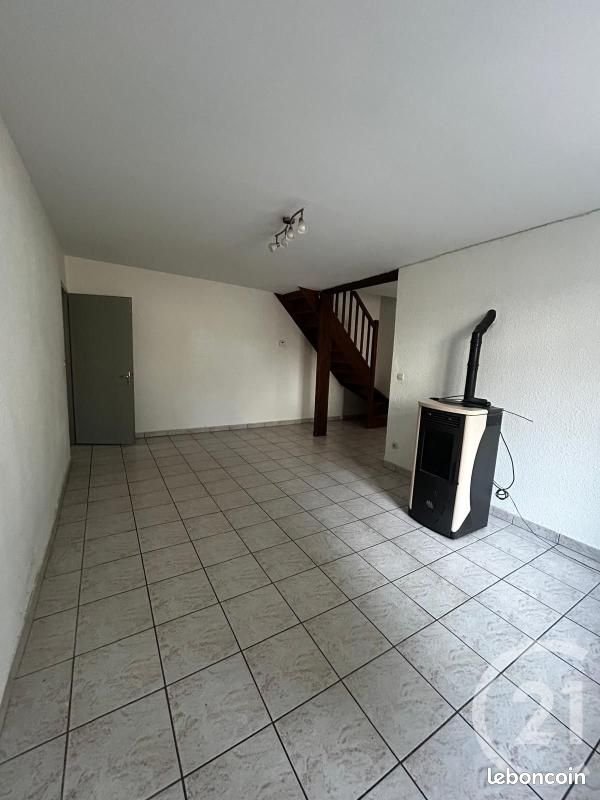 Maison à louer, 147m², Vigneulles-lès-Hattonchâtel